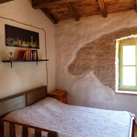 Al Merlo Olivo Hébergement de vacances *