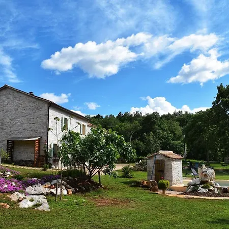 Hébergement de vacances Al Merlo Olivo Buje