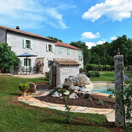Al Merlo Olivo Hébergement de vacances